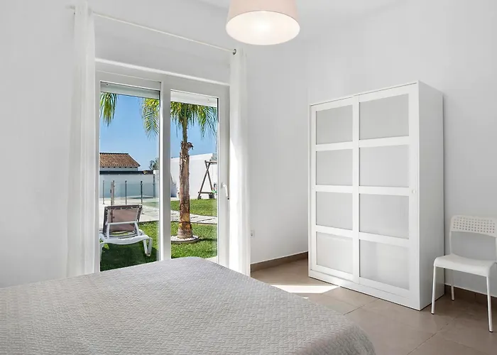 Casa Pepi Solo Familias Country house *